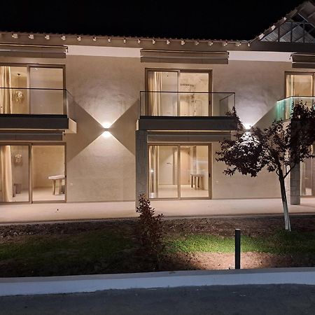 Haus Platanos Apartments & Bungalows By The Sea Vourvourou Esterno foto