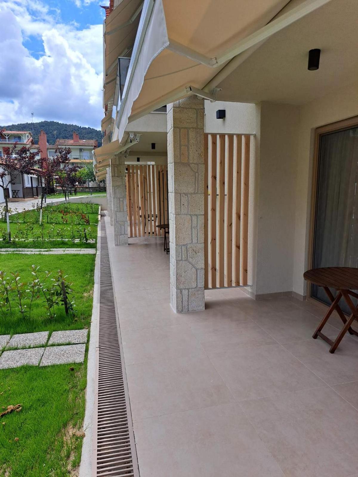 Haus Platanos Apartments & Bungalows By The Sea Vourvourou Esterno foto